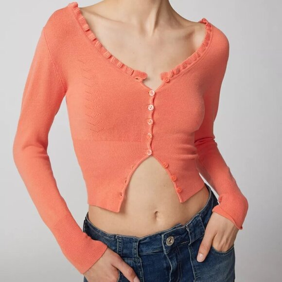 NWT Urban Outfitters Lala Shrunken Coral Cropped Cardigan - Picture 1 of 7